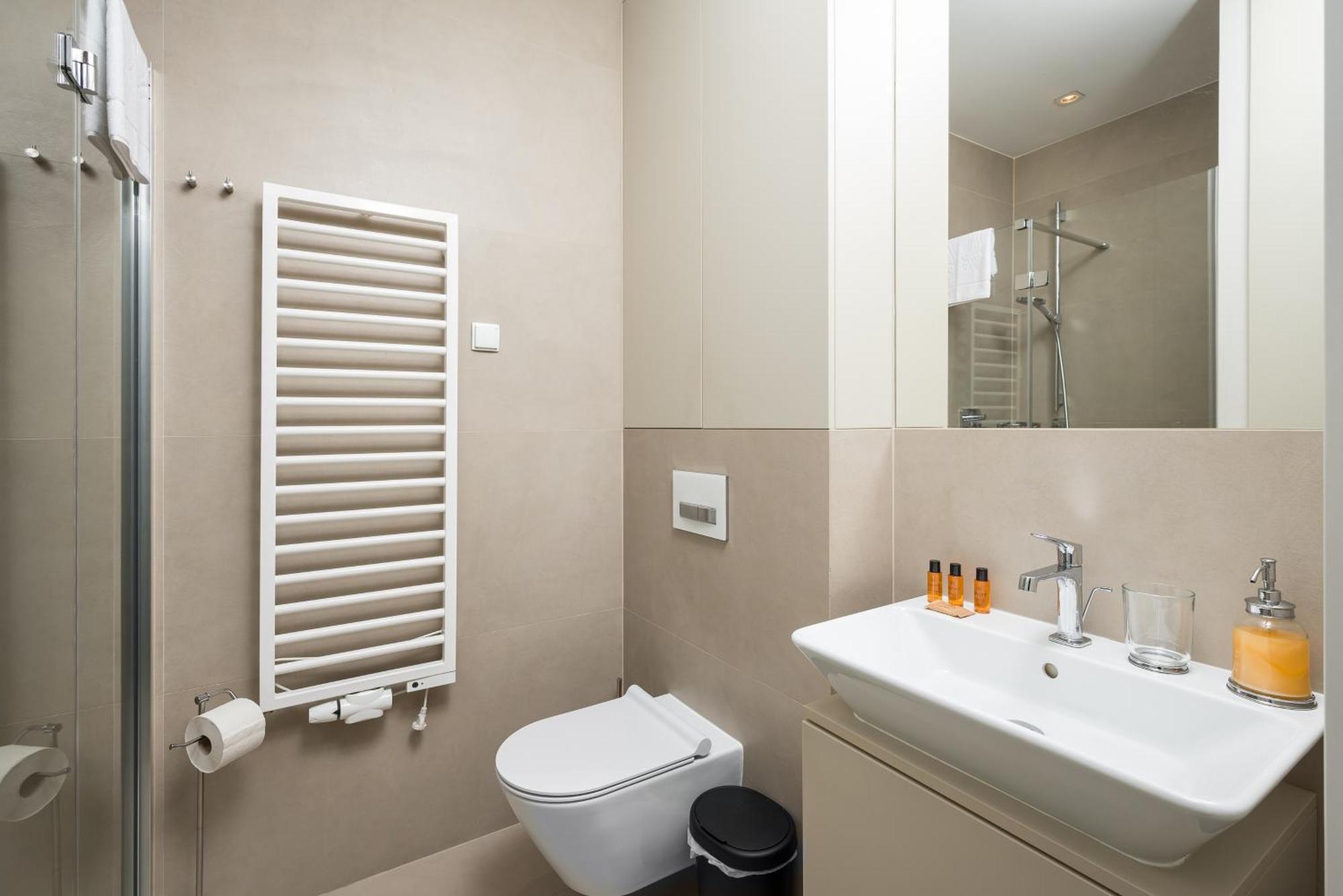 Elektrownia Powisle Comfort Apartment Варшава Екстериор снимка